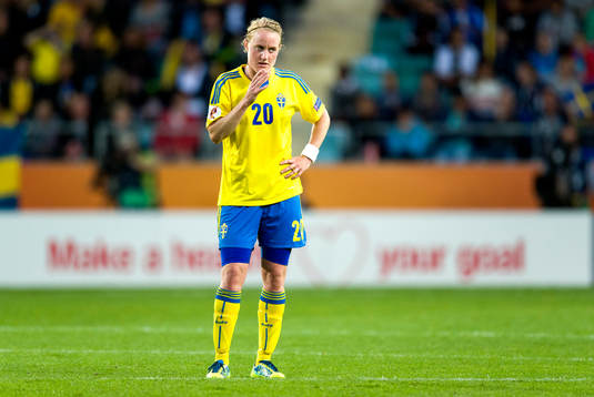 Sveriges Marie Hammarström ser fundersam ut i matchen