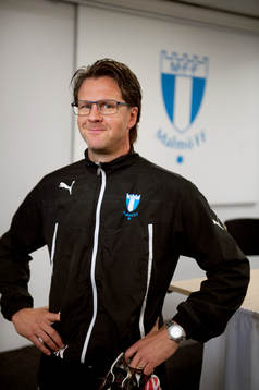 Fotboll, Europa league kval, presskonferans, träning.