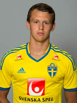 Max Watson spelar i det svenska P17 landslaget i fotboll