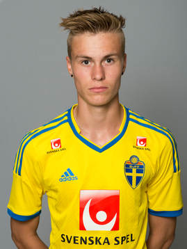 Carl Ekstrand Hamren spelar i det svenska P17 landslaget i
