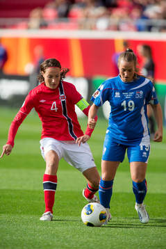 Ingvild Stensland, Norge, Fanndís Fridriksdóttir, island