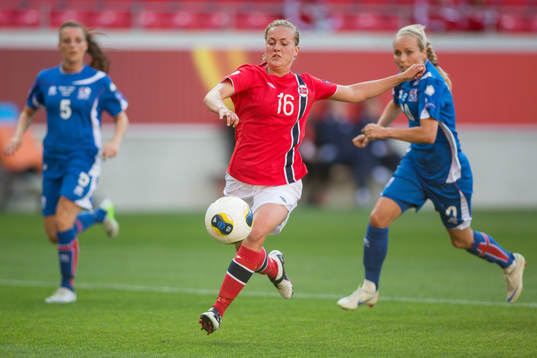 Kristine Hegland, Norge, gör 1-0