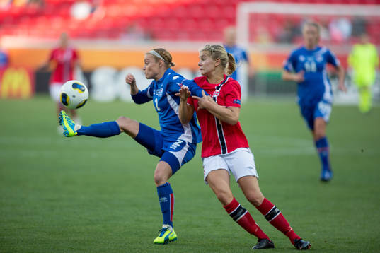 Sif Atladóttir, island,  Kristine Hegland, Norge