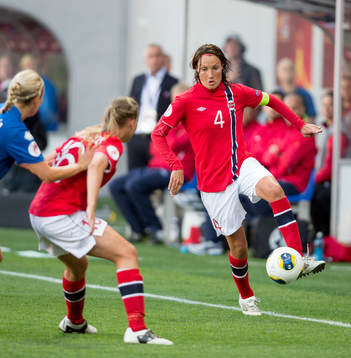 Ingvild Stensland, Norge