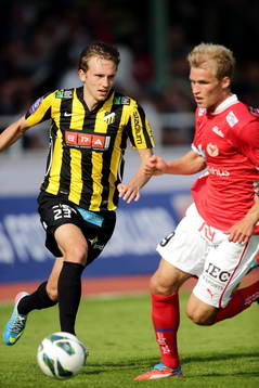 Häckens  Simon Sandberg i matchen mellan Häcken och