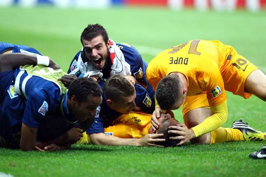 Victoire de la France - Alphonse Areola    - France