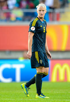Sveriges Nilla Fischer i matchen mellan Finland och Sverige