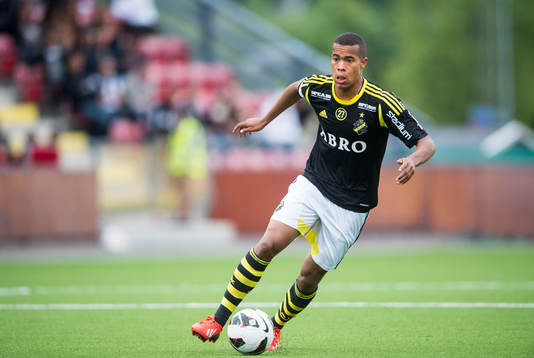 s Robin Quaison i