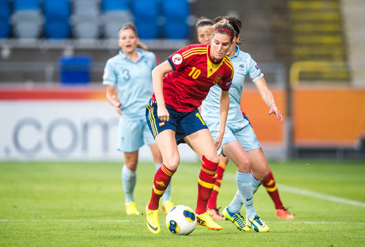 Spaniens Adriana i matchen mellan Spanien och Frankrike