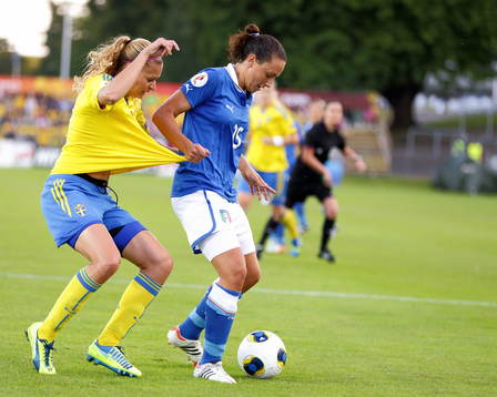 Sveriges Charlotte Rohlin och Italiens Ilaria Mauro i