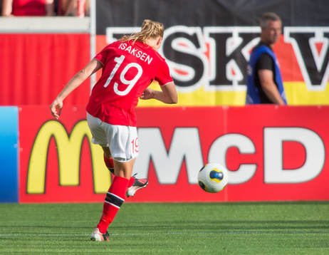 Ingvild Isaksen, Norge, gör 0-1