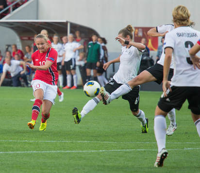 Caroline Hansen, Norge