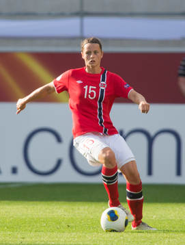 Nora Holstad Berge, Norge