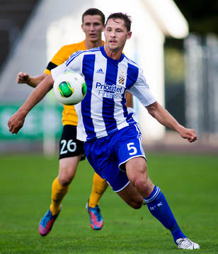 IFK Göteborgs Philip Haglund och Trenchins Samuel Stefanik