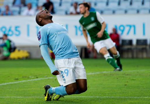 Malmö FFs Tokelo Rantie deppar