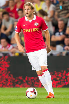EINDHOVEN, afscheid Mark van Bommel, PSV - Team Bommel,