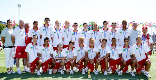 Trean i klassen B16 Pequeninos do Jockey