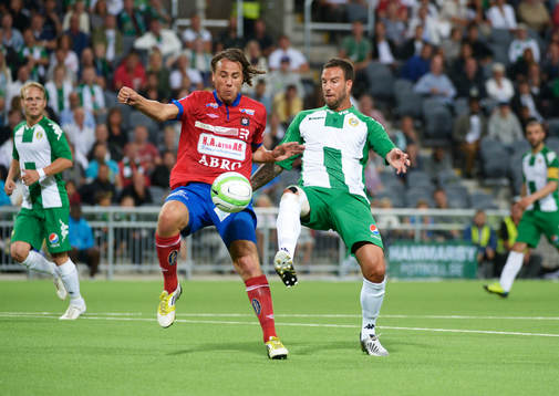 Örgrytes Jonathan Azulay  och Hammarbys Andreas Haddad