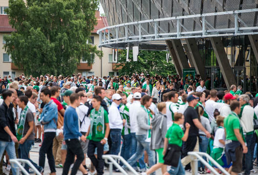 Hammarbysupportrar köar