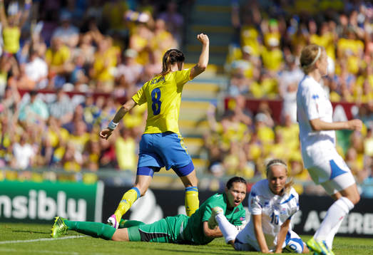 Mål 4-0 av Sveriges Lotta Schelin  i kvartsfinalen mellan