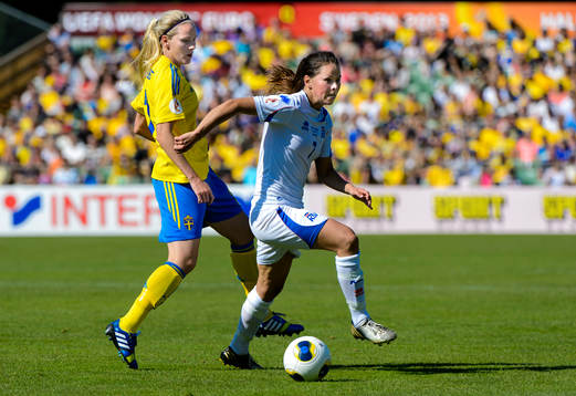 närkamp mellan Sveriges Lisa Dahlkvist och Islands Sara