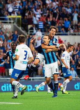 Djurgårdens Andreas Johansson och Erton Fejzullahu jublar