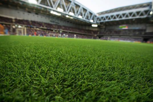 Generell vy över det konstgräs på Tele2 Arena som