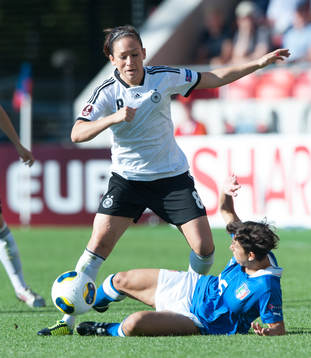 Elisa Bartoli, Italien, stoppar Nadine Kessler, Tyskland