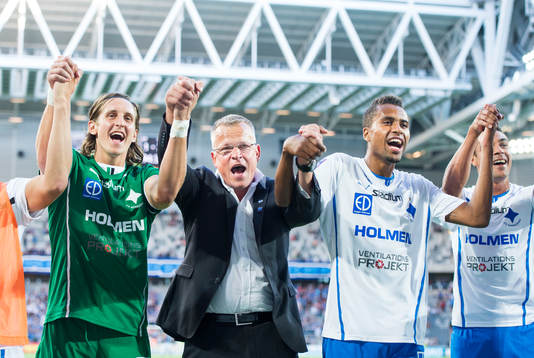 IFK Norrköpings tränare Jan Andersson jublar