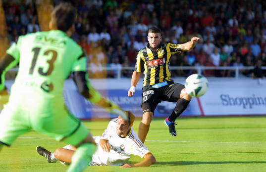 Mål 1-1 av Häckens  Moestafa El Kabir i matchen mellan
