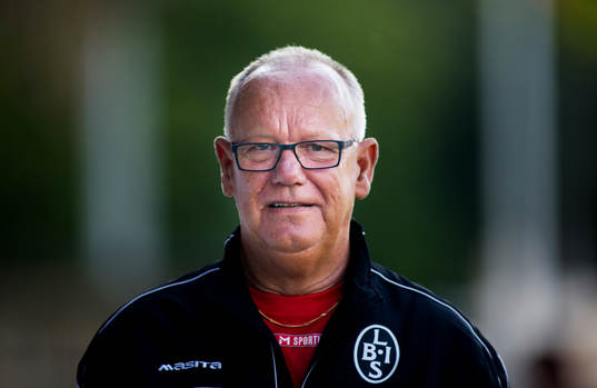 Landskronas lagledare Roland Rundqvist i fotbollsmatchen i