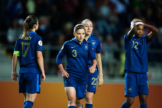 Frankrikes Gaetane Thiney, Laure Boulleau, Sabrine Delannoy