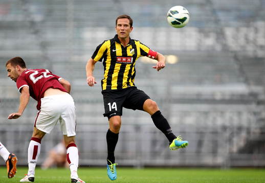 Sparta Prags Josef Husbauer och Häckens  Martin Ericsson i