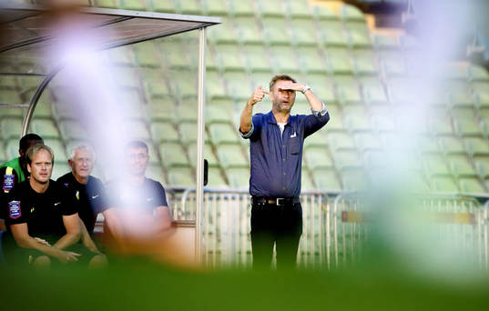 Häckens tränare Peter Gerhardsson i matchen mellan