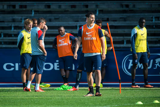 Paris Saint-Germain tränar på Södertstadion