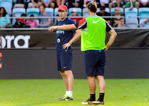 Paris Saint-Germains tränare Laurent Blanc och  Zlatan