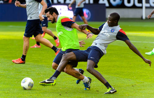 Paris Saint-Germains Gregory van der Wiel