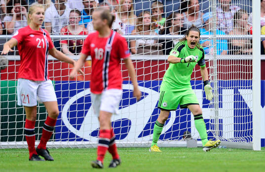 Tysklands målvakt Nadine Angerer i matchen mellan Tyskland