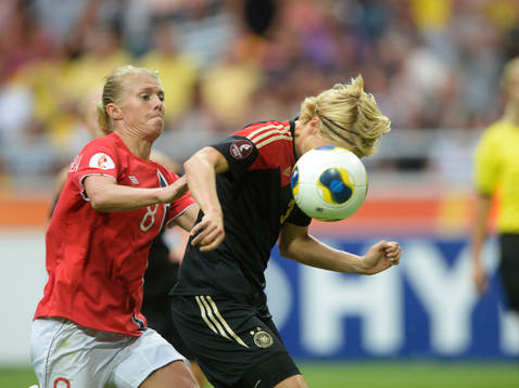 Norges Solveig Gulbrandsen och Tysklands Saskia Bartusiak i