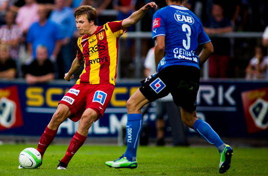 Bläddra bland fler bilder av Fotboll, Allsvenskan, Halmstad-Syrianska