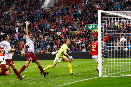 Fotboll, Kval till Champions League, PSV Eindhoven - Zulte