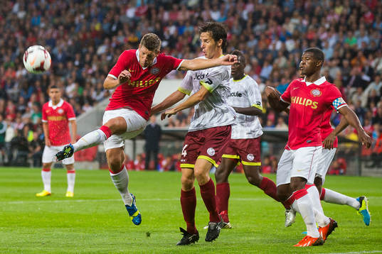 Fotboll, Kval till Champions League, PSV Eindhoven - Zulte
