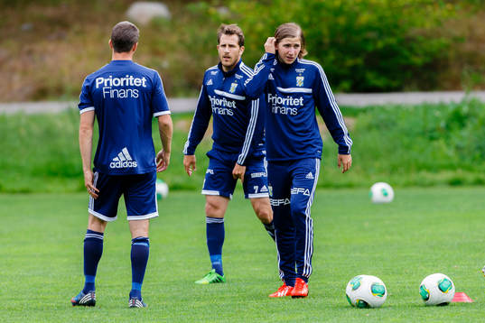 Tobias Hysen och Darijan Bojanic på träningen för IFK