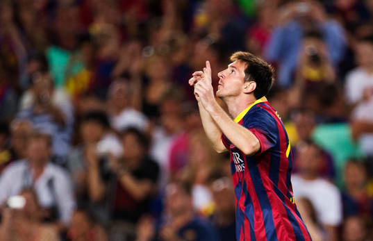 Barcelonas Lionel Messi jublar