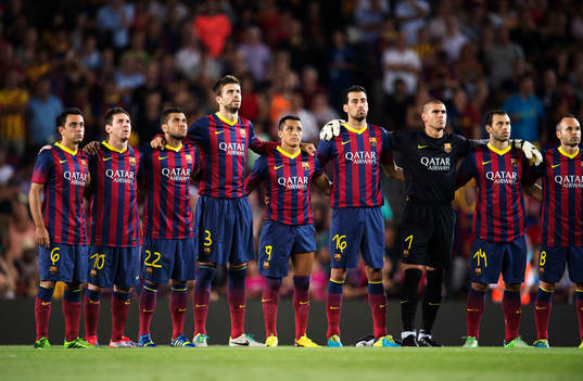 Barcelonas Xavi, Lionel Messi, Dani Alves, Pique, Alexis,