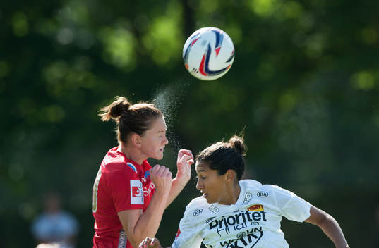 Mia Carlsson, Kristianstad och Veronica Boquete, Tyresö