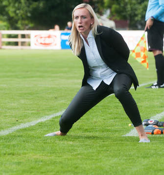 Elisabet Gunnarsdottir, tr'nare, Kristianstad