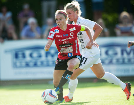 Sif Atladottir, Kristianstad och Kirsten van de Ven, Tyresö