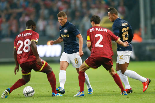FOTBOLL, KVAL TILL CHAMPIONS LEAGUE, Zulte Waregem - PSV