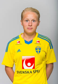 Emilia Larsson, spelare i F15/98-landslaget